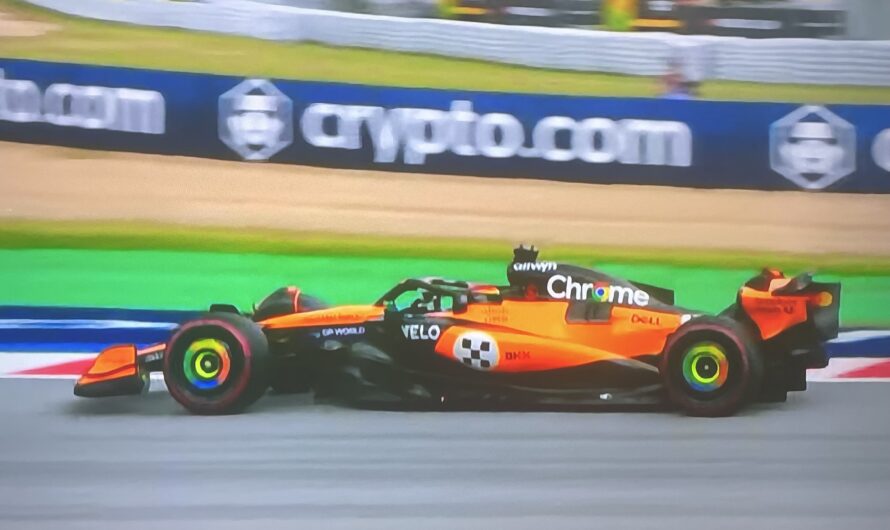 Oscar Piastri on Pole in Barcelona Ahead of Teammate Norris